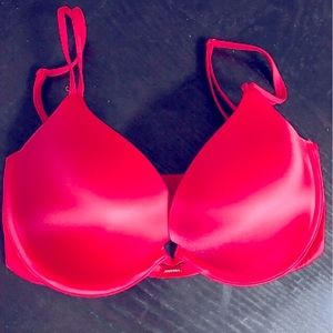 Victoria’s Secret Push-Up!